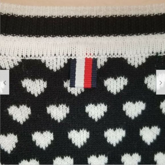 Tommy Hilfiger Size M Black and White Sweater - Picture 5 of 7